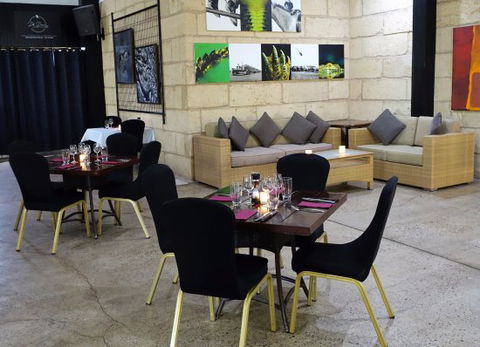 DK Downs Steakhouse & Restaurant - Stayed 0