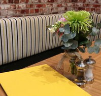 Zeea's Eatery - Brickworks - Stayed