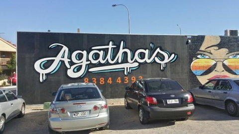 Agatha's - Stayed 0