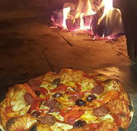 Capitani's Wood Fired Pizzeria - Stayed