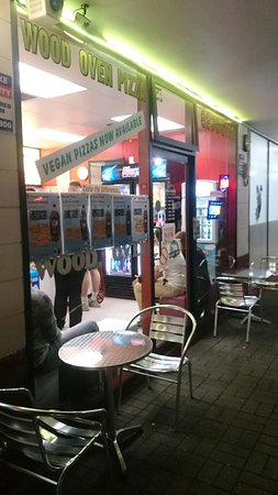 Papa Mia's Wood Oven Pizza - Stays Accommodation 0