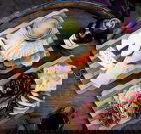 Polly's Wine Lounge - Stayed