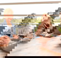 Meeting Place - Stays Accommodation