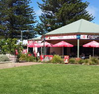 The Causeway Cafe - Stays Accommodation