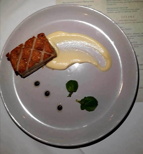 Oliver's Bar & Bistro - Stayed 7