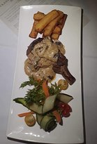 Oliver's Bar & Bistro - Stayed 8