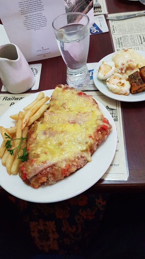 Railway Hotel/Motel - Stays Accommodation 1