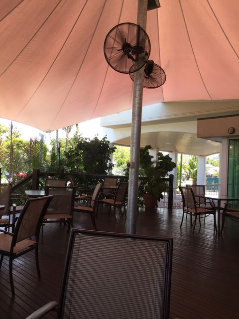 Palms Restaurant - Stays Accommodation 4