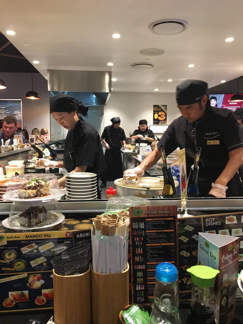 Sushi Train - Stayed 5