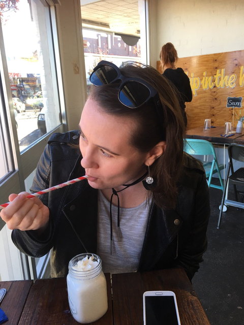 Bluebird Kitchen And Bar - Stayed 3