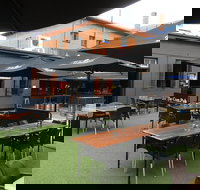 Commercial Hotel - Stayed