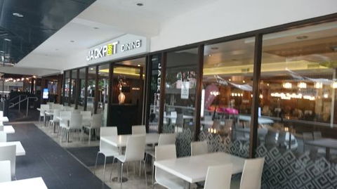 Jackpot Dining - Stayed 0