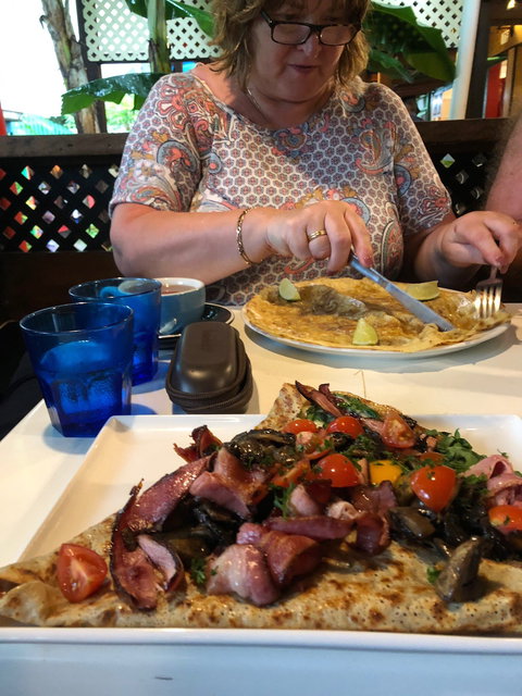 Petit Cafe Kuranda - Stays Accommodation 4