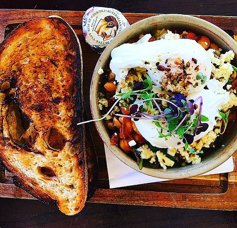 Avenue Road Cafe - Stayed 0