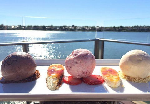 Bolters Grill - Stays Accommodation 7
