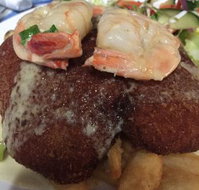 Larrikin Hotel Bistro. - Stayed