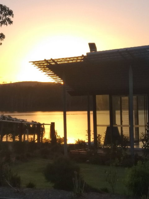 The Overflow Estate 1895 Cellar Door - Stayed 1