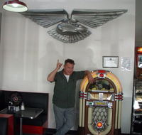 Retro Style Dinning - Stays Accommodation