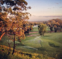 Woods  Irons Restaurant - Stayed