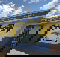 Crusty's Bakery - Stayed