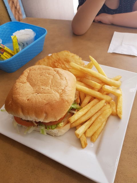 Jetty Seafood And Hamburgers - Stayed 1