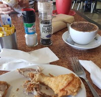 La Famille Cafe  Bakery - Stayed