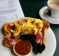 Nanna McGinn's Coffee Shop - Stayed
