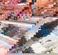 Ungermann Brothers Ice-Cream Parlour - Stayed