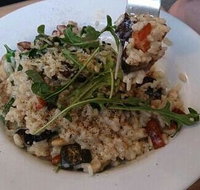 Laughing Girl - Stayed