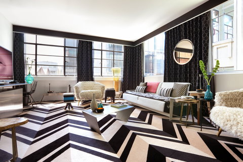 Adelphi Hotel - Stayed 16