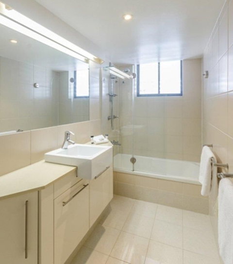 Central Dockside Apartment Hotel - Stayed 9