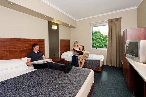Rocklea International Hotel - Stayed 6