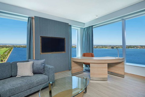 DoubleTree by Hilton Perth Waterfront - Stayed 7