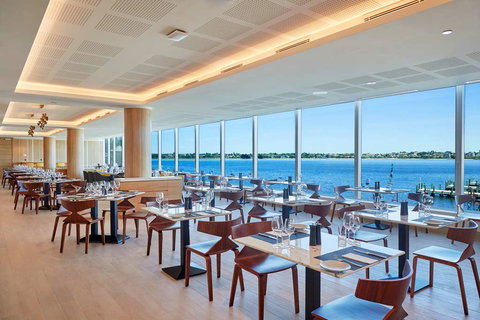 DoubleTree by Hilton Perth Waterfront - Stayed 16