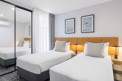 Punthill Essendon North - Stayed 3