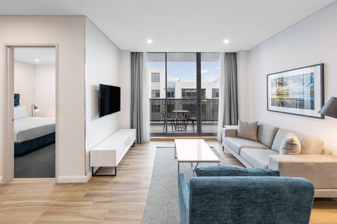 Meriton Suites Sydney Airport - Stayed 13