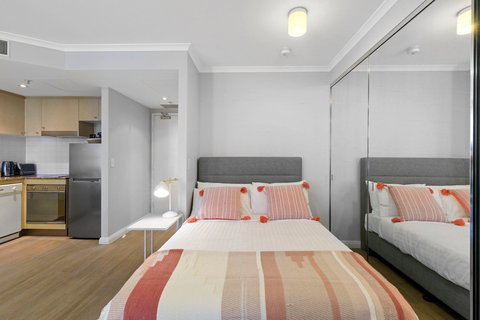 Astra Apartments Chatswood - Stayed 8