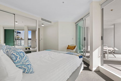 Astra Apartments Chatswood - Stayed 15