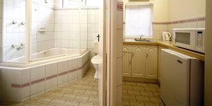 Lorne Coachman Inn - Stayed 3