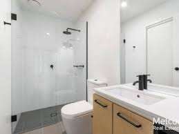 Saint Domain Serviced Apartments - Stayed 7