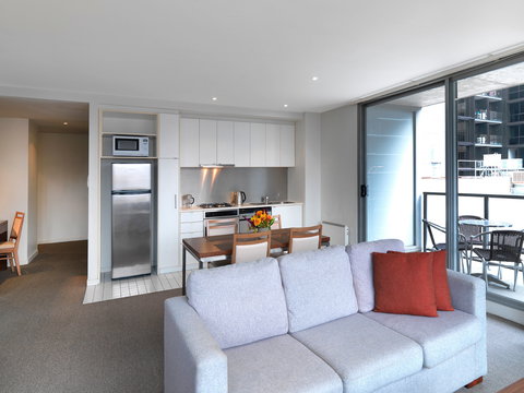 Quest on Dorcas - Stayed 2