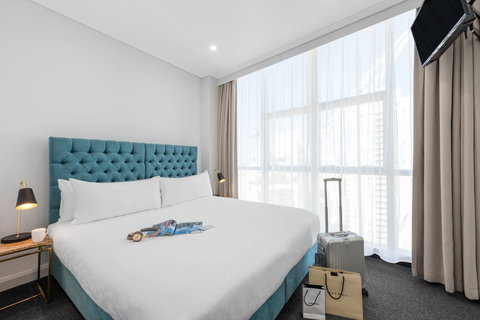Meriton Suites Pitt Street - Stayed 16