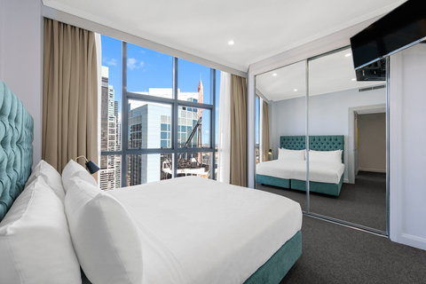 Meriton Suites Pitt Street - Stayed 17