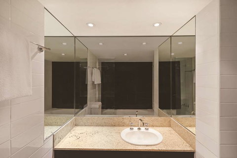 Adina Apartment Hotel Sydney Surry Hills - Stayed 8