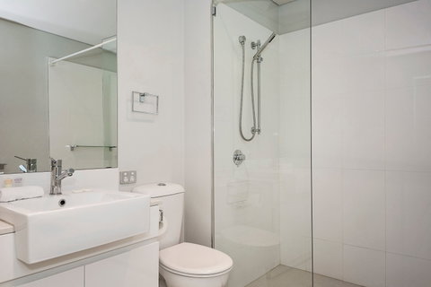 Astra Apartments Perth - Stayed 2