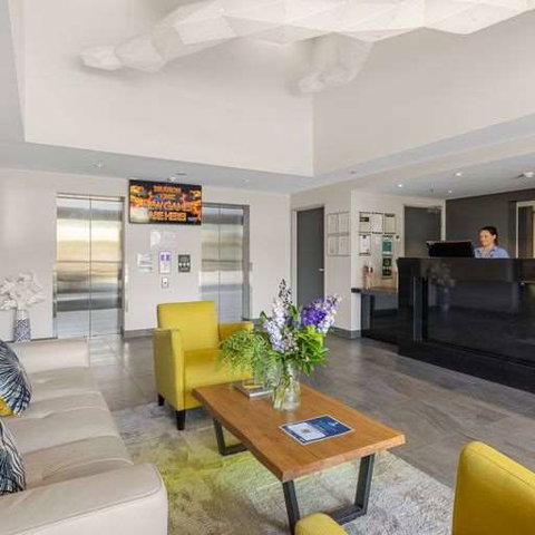 H on Mitchell Apartment Hotel - Stayed 0