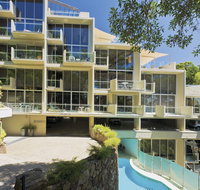 Little Cove Court