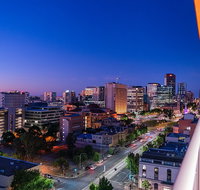 Tom's Court Hotel - Stays Accommodation