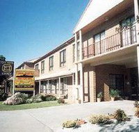 Holbrook Town Centre Motor Inn - Stayed