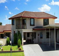 Sapphire City Motor Inn - Stays Accommodation